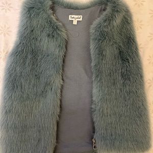 Splendid faux fur girls vest
